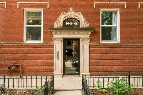 2646 N Washtenaw Ave #2D, Chicago, IL 60647
