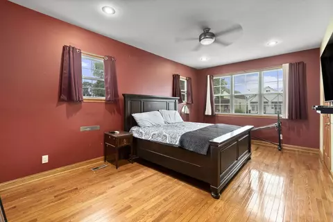 8951 S Parnell Ave, Chicago, IL 60620 photo 27