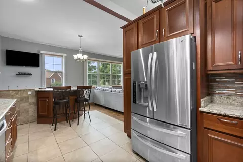 8951 S Parnell Ave, Chicago, IL 60620 photo 24
