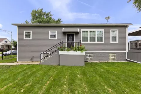 8951 S Parnell Ave, Chicago, IL 60620