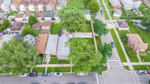 8951 S Parnell Ave, Chicago, IL 60620 photo 13