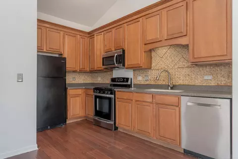 1922 Sundrop Ct, Bartlett, IL 60103 photo 5