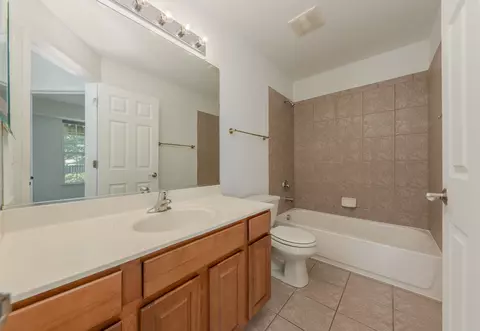 1922 Sundrop Ct, Bartlett, IL 60103 photo 11