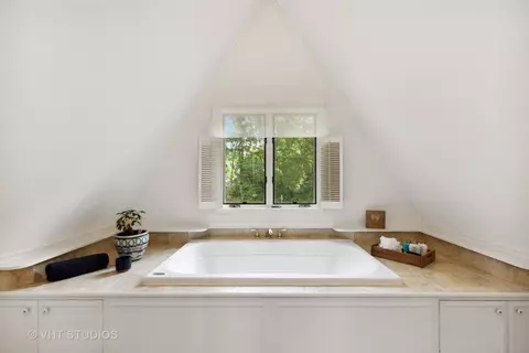 1015 Ravine Ave, Mchenry, IL 60050 photo 8