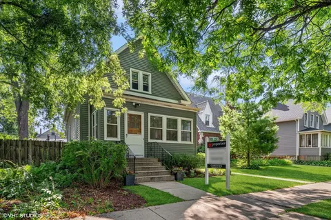 1629 Florence Ave, Evanston, IL 60201