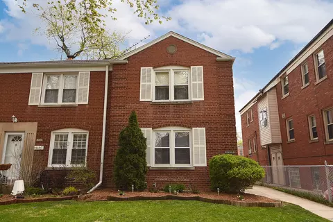 10923 S Artesian Ave, Chicago, IL 60655 photo 2
