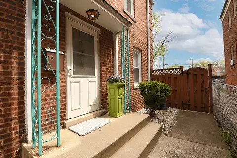 10923 S Artesian Ave, Chicago, IL 60655 photo 4