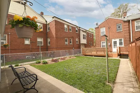 10923 S Artesian Ave, Chicago, IL 60655 photo 27