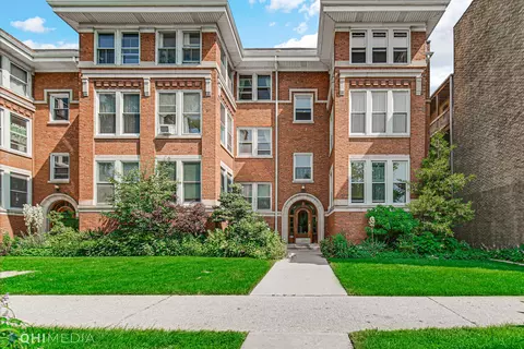 1440 W Jarvis Ave #2A, Chicago, IL 60626