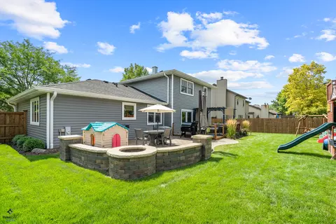 834 Faith Ln, Bartlett, IL 60103 photo 30