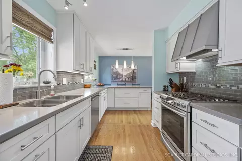30 E Central Ave, Lombard, IL 60148 photo 9