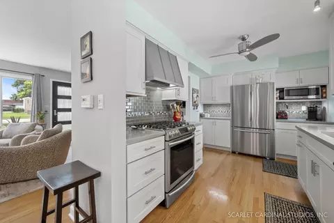 30 E Central Ave, Lombard, IL 60148 photo 10