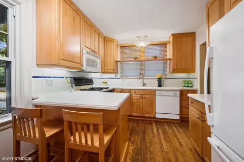 727 Hunter Rd, Glenview, IL 60025 photo 9