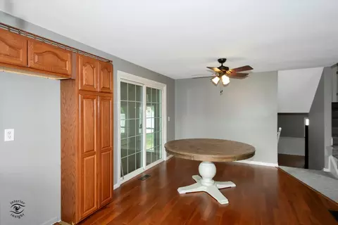521 Meadows Rd S, Bourbonnais, IL 60914 photo 8