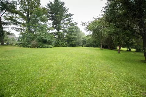 1015 4th Ave, Dixon, IL 61021 photo 2