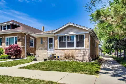 6434 W Raven St, Chicago, IL 60631