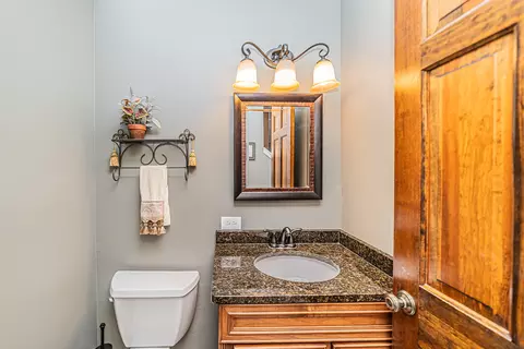 6483 Cape Cod Ct, Lisle, IL 60532 photo 11