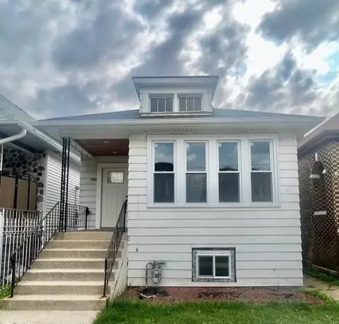 10445 S Avenue G, Chicago, IL 60617