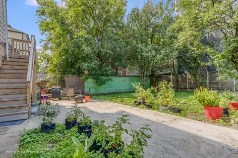 1359 W Ancona St, Chicago, IL 60622