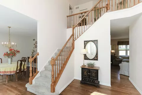 780 Par Dr, Algonquin, IL 60102 photo 4