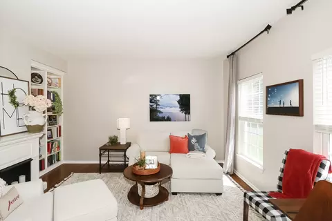 780 Par Dr, Algonquin, IL 60102 photo 7