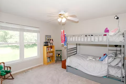 780 Par Dr, Algonquin, IL 60102 photo 29