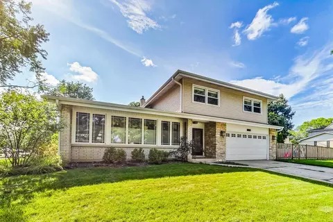 1714 N Dale Ave, Arlington Heights, IL 60004