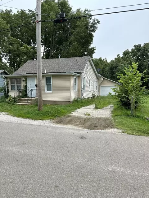 815 E Michigan St, Ottawa, IL 61350