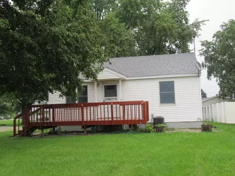 2486 County Road 2095 Rd, Thomasboro, IL 61878