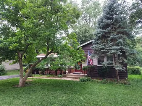 3 S280 Home Ave, Warrenville, IL 60555