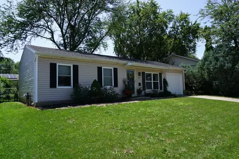 221 Healy Ave, Romeoville, IL 60446