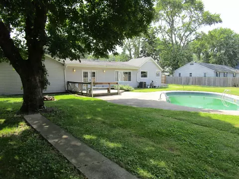 1107 Ruby St, Belvidere, IL 61008 photo 3