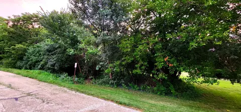 16 W546 Timberlake Dr, Willowbrook, IL 60527