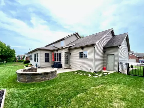 2816 Powell Dr, Bloomington, IL 61704 photo 69