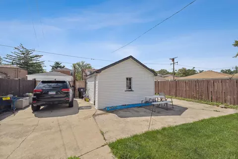 2112 S 21st Ave, Broadview, IL 60155 photo 22