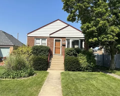 2236 Elm St, River Grove, IL 60171