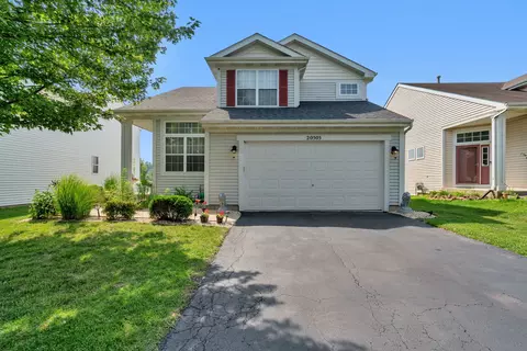 20505 Erie Ct, Crest Hill, IL 60403
