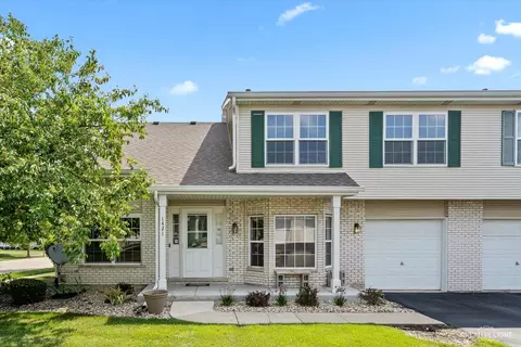 1421 Root St, Crest Hill, IL 60403