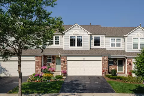 588 Woods Creek Ln, Algonquin, IL 60102