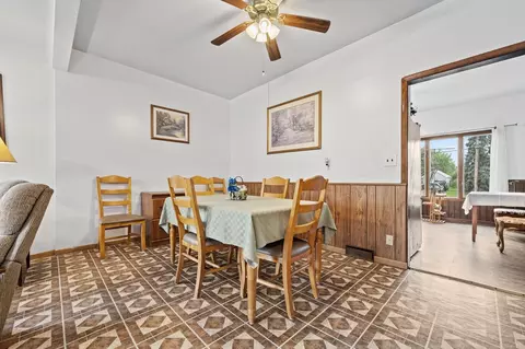922 Mountain St, Aurora, IL 60505 photo 6