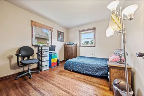 922 Mountain St, Aurora, IL 60505 photo 11