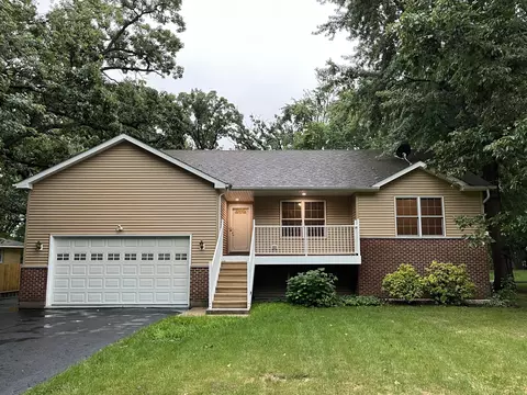 2005 Coolidge Ave, Johnsburg, IL 60051
