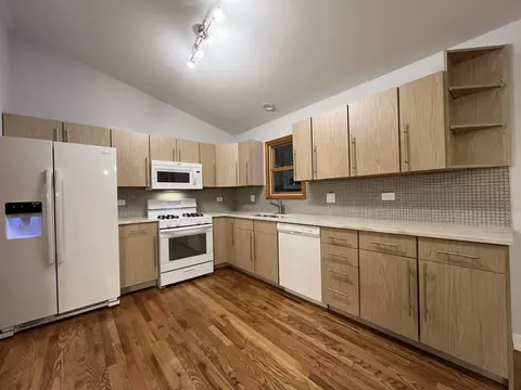 2005 Coolidge Ave, Johnsburg, IL 60051 photo 8