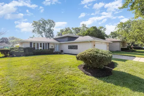 17243 71st Ave, Tinley Park, IL 60477