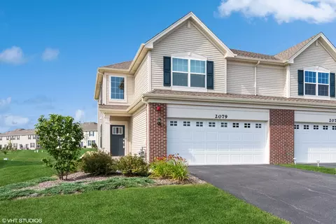 2079 Blueberry Hl, Yorkville, IL 60560