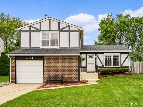 424 Seminole Ln, Bolingbrook, IL 60440