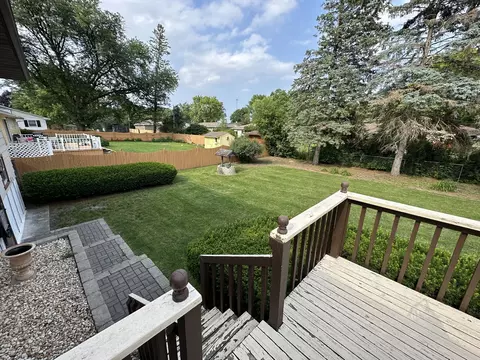 899 Diane Ave, Elgin, IL 60123 photo 28
