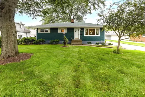 3110 Morgan St, Steger, IL 60475
