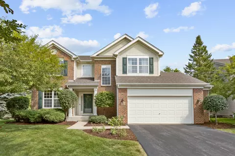 39 Oakview Ct, South Elgin, IL 60177