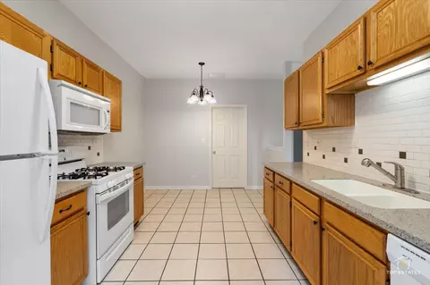 282 Partridge Ct, Algonquin, IL 60102 photo 10